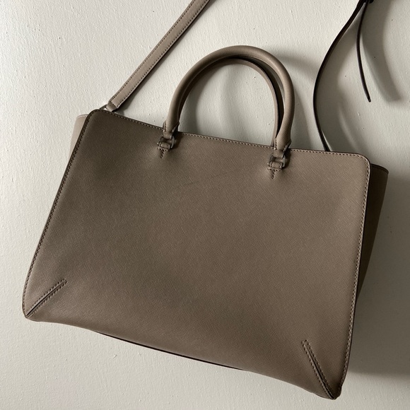 Tory Burch Robinson Satchel - Picture 5 of 8